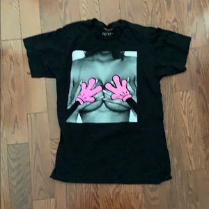 Emperors new clothes size M tshirt